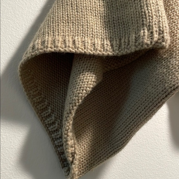 Source Unknown Tan Knit Poncho Short Large Sleeve Cropped Sweater - Picture 10 of 10